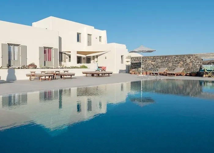 Villa Of Lilies Fira (Santorini)