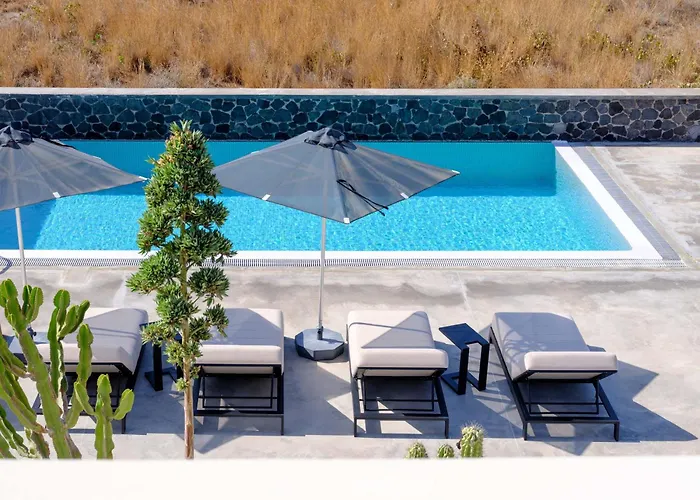 Of Lilies Villa Fira (Santorini)