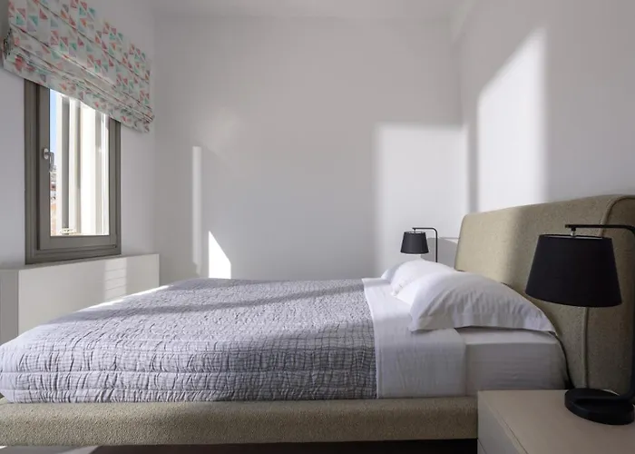 Villa Of Lilies Fira (Santorini)