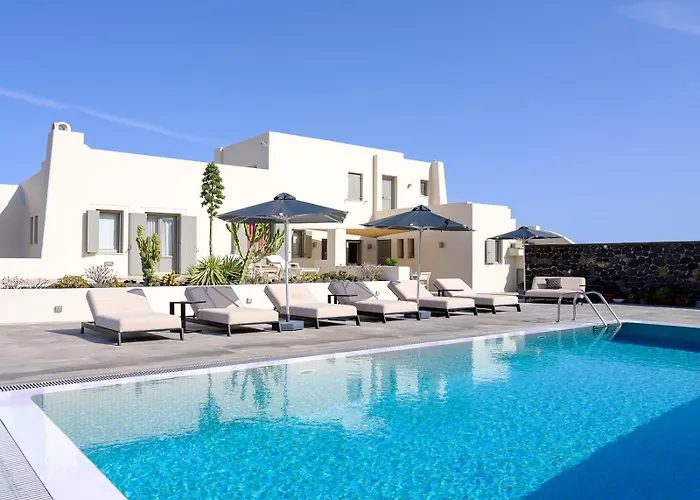 Villa Of Lilies Fira (Santorini)