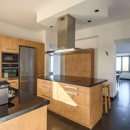 Of Lilies Villa Fira (Santorini)